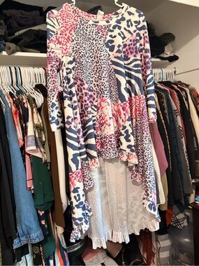 High-Low Animal Print Tunic Top - Pink Multi